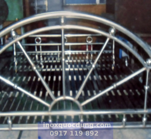 Giường inox 